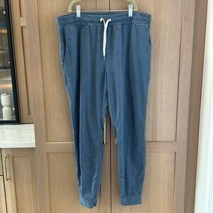 Vuori performance joggers